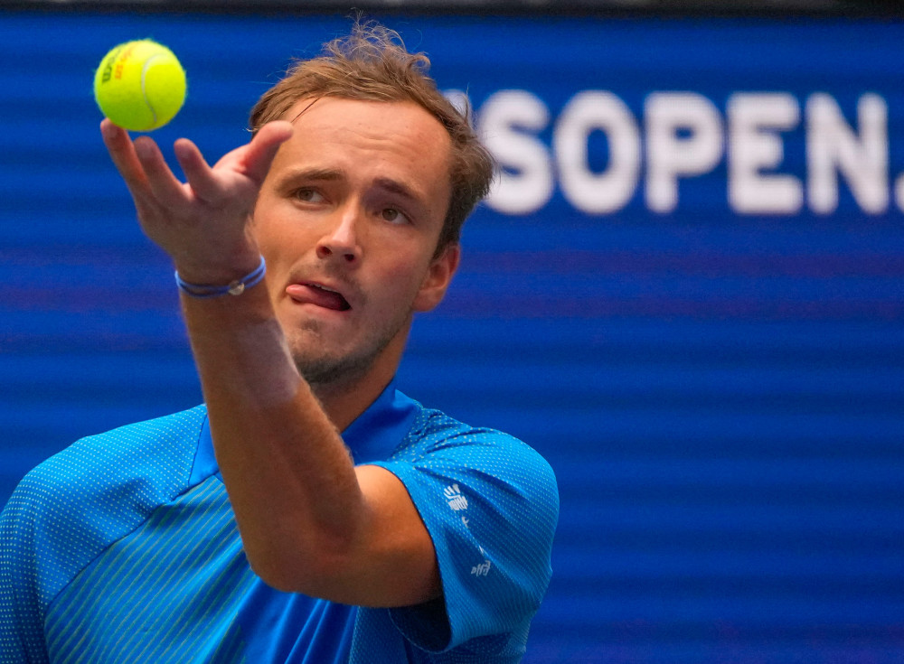 奏与强对抗 奏与强对抗