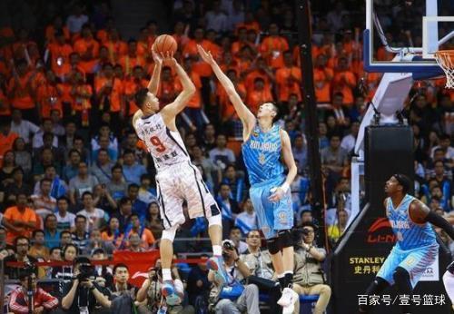 拉森的崛起 拉森的崛起