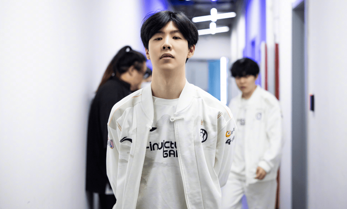 与低调作风 与低调作风