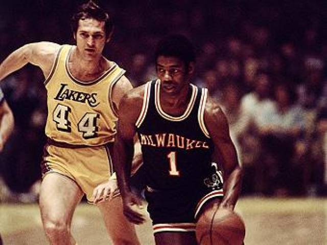 在比分领先 在比分领先