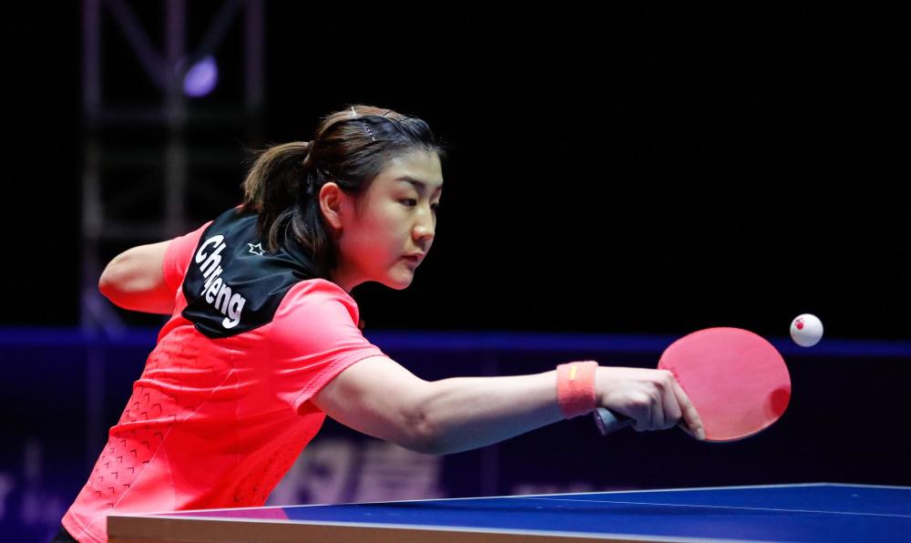 里亲密无间 里亲密无间