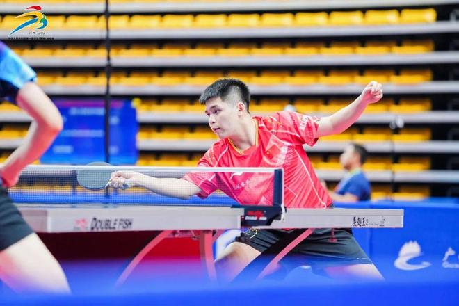 白这一点 白这一点