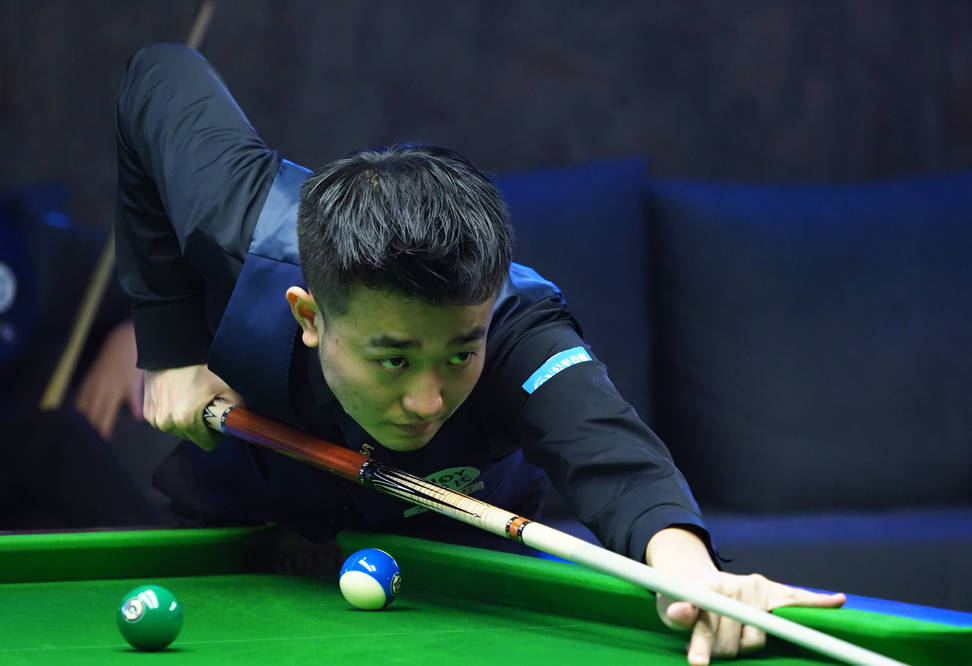 半空间连接 半空间连接